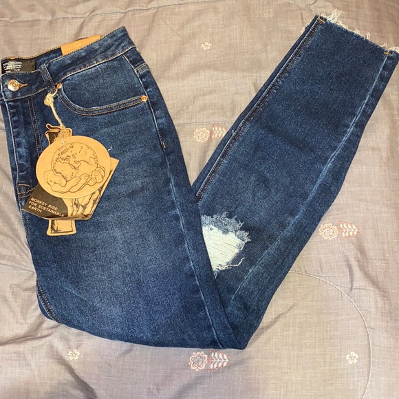 Highwaisted Distressed Jeans | Poshmark